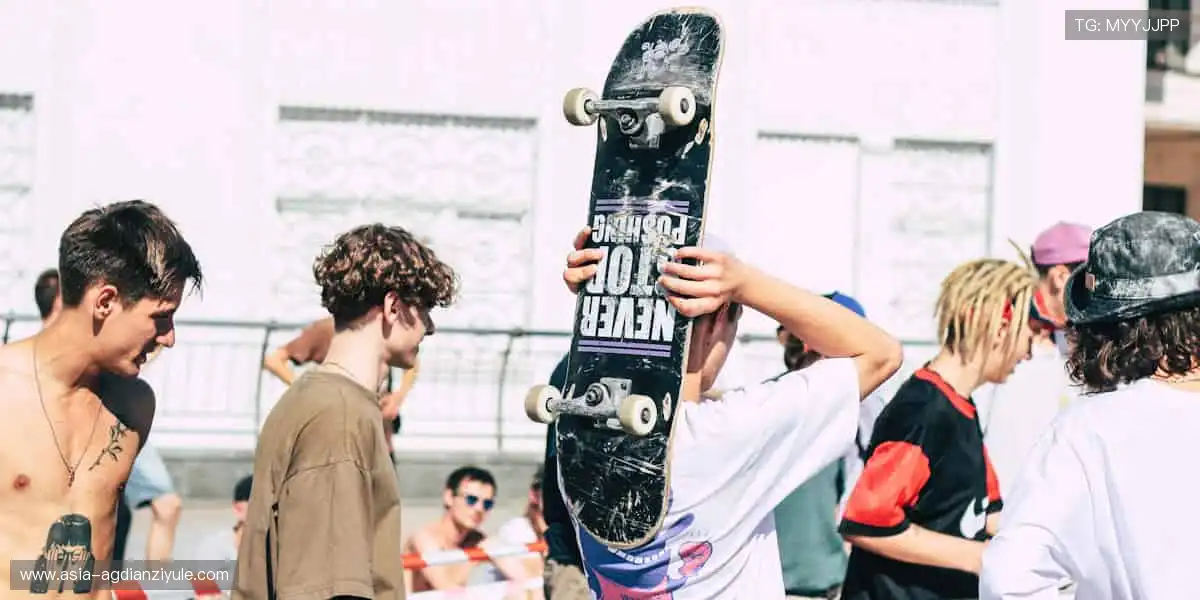 顶级手机游戏大厅：高清护航每局操作，互动燃爆屏幕